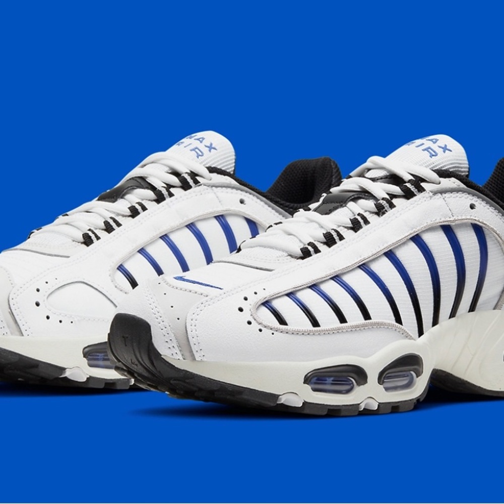 NIKE AIR MAX TAILWIND IV 7